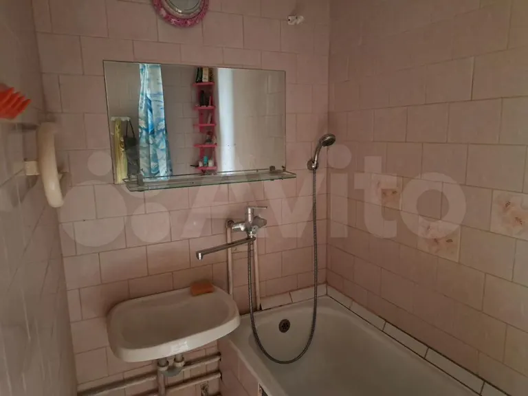 4+ комнаты, 78 м², 6/10 этаж, ул. имени Дзержинского, 155 — фото 3