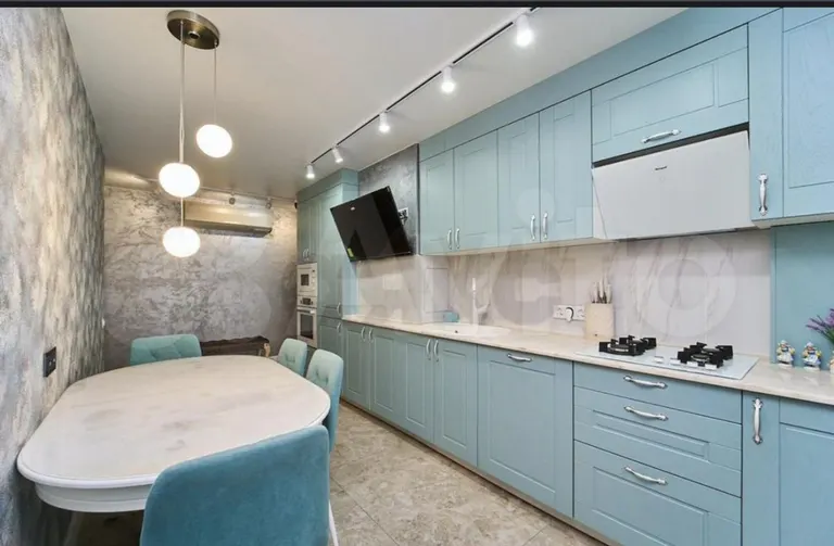 4+ комнаты, 78 м², 7/10 этаж, мкр-н Юбилейный, ул. 70-летия Октября, 24 — фото 2