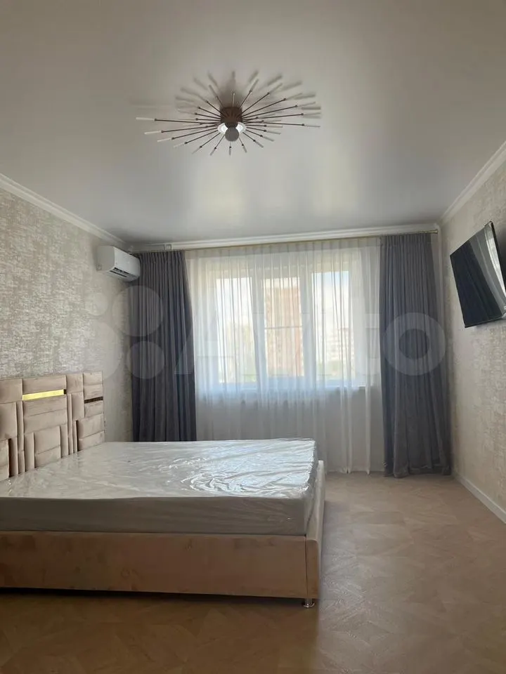 3-комн., 100 м², 4/14 этаж, мкр-н Юбилейный, пр-т Чекистов, 1 — фото 2