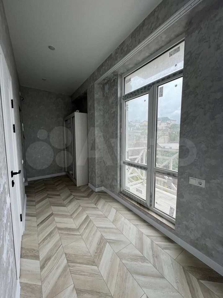 1-комн., 28.4 м², 4/6 этаж, Сочи, Высокогорная ул., 55/8 — фото 2