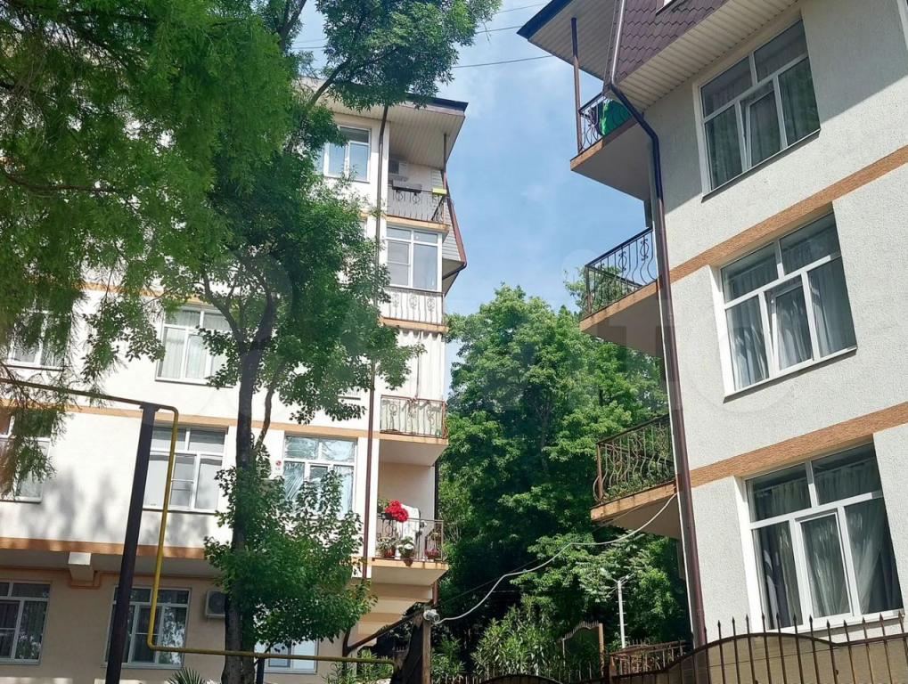 2-комн., 47 м², 4/5 этаж, Сочи, мкр-н Бытха, Ворошиловская ул., 9/3 — фото 2