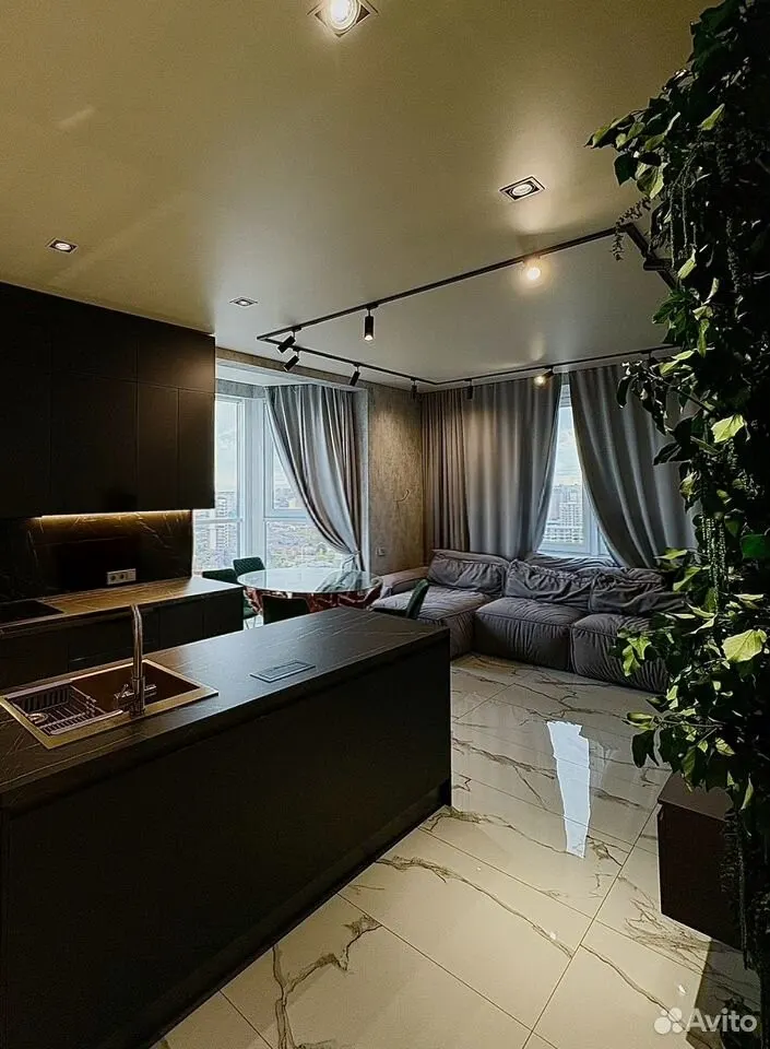 3-комн., 106.6 м², 23/23 этаж, ул. Строителей, 21 р-н Западный — фото 2