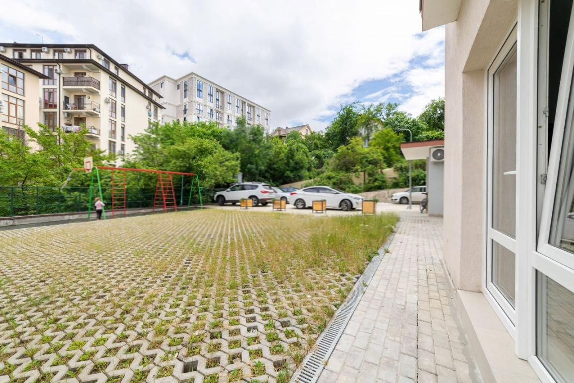 2-комн., 34 м², 3/18 этаж, Сочи, мкр-н Мамайка, Загородная ул., 3/8 — фото 2