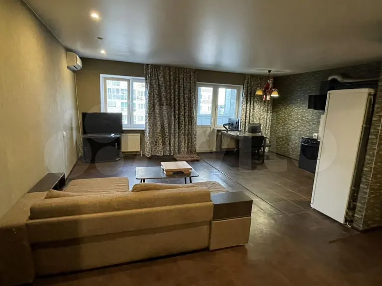 Продается 3-комн. квартира, 81.3 м²