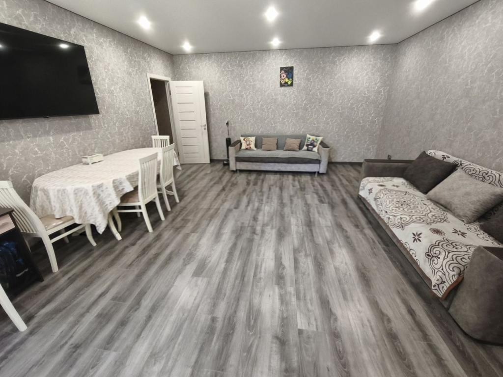2-комн., 76.5 м², 1/17 этаж, ЖК «Кубанский» — фото 5