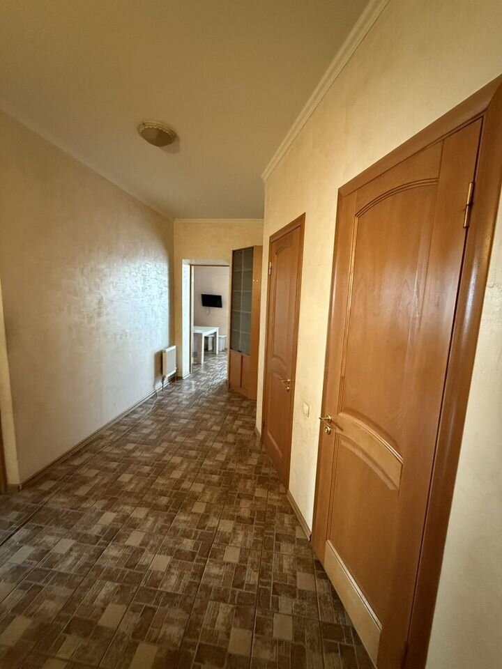 Продается 1-комн. квартира, 60.3 м²