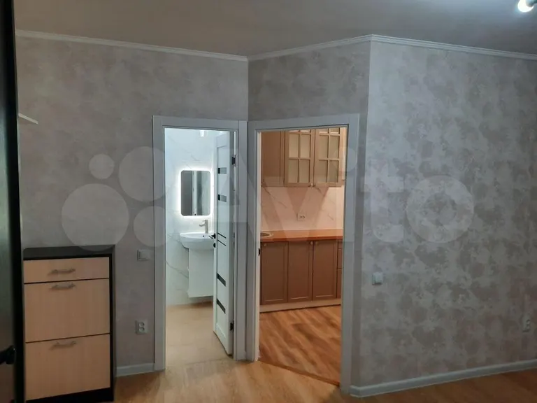 1-комн., 30 м², 2/3 этаж, Карасунский внутригородской округ, мкр-н Камвольно-суконный Комбинат, 1-й Заречный пр., 45/1 — фото 2
