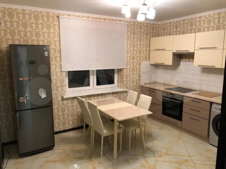 2-комн., 65 м², 4/16 этаж, ЖК «Губернский» — фото 2