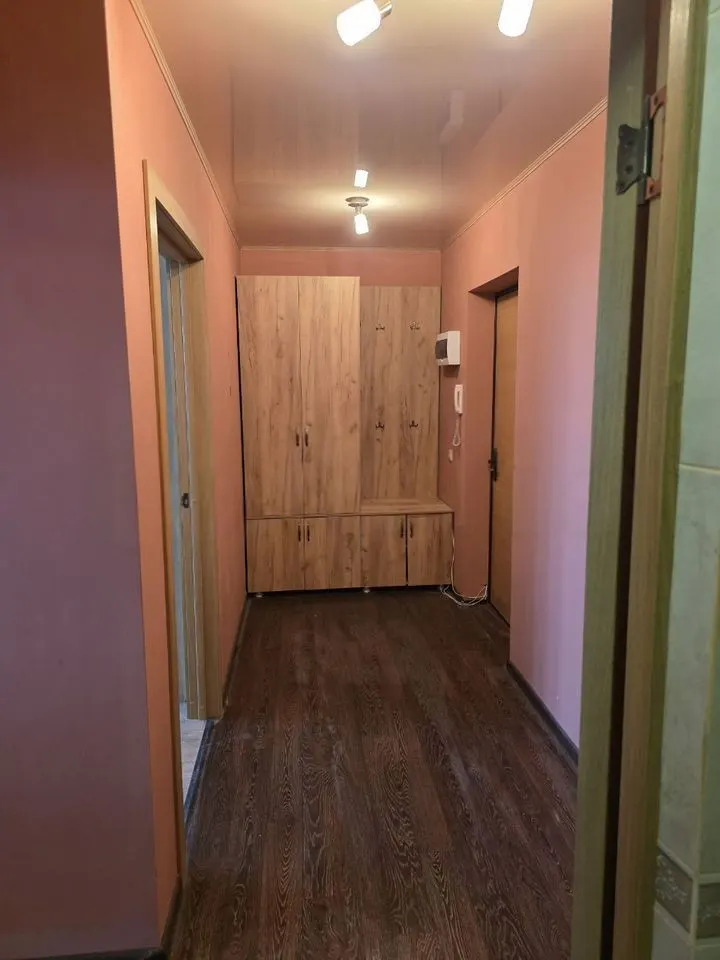 1-комн., 41 м², 16/17 этаж, мкр-н имени Петра Метальникова, ул. Петра Метальникова, 11 — фото 3