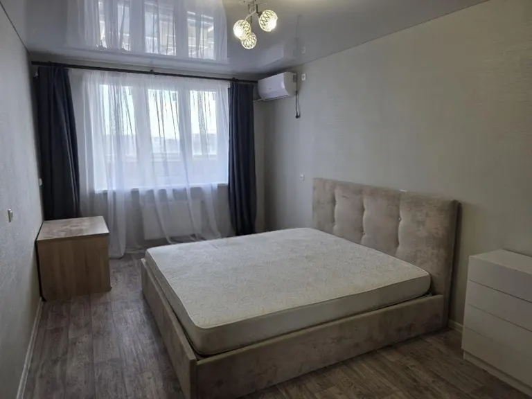 1-комн., 41 м², 16/17 этаж, мкр-н имени Петра Метальникова, ул. Петра Метальникова, 11 — фото 5