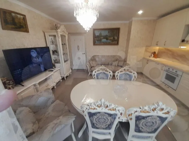 2-комн., 60 м², 15/16 этаж, ул. имени Героя Ростовского, 8к3 — фото 2