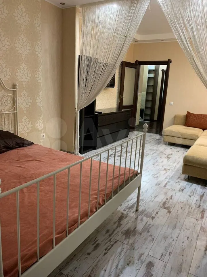 1-комн., 45 м², 5/16 этаж, ул. им. Героя Яцкова И.В., 2 — фото 2