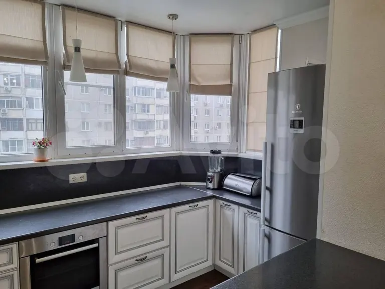 2-комн., 80.6 м², 6/14 этаж, мкр-н Юбилейный, ул. Думенко, 21 — фото 5