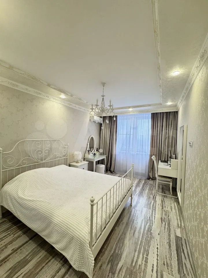 2-комн., 79.7 м², 16/20 этаж, ул. Автолюбителей, 52/3 — фото 2