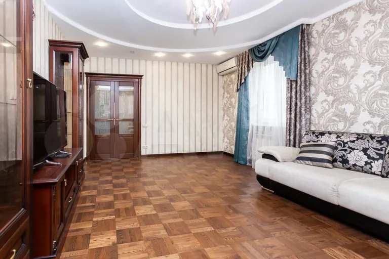 4+ комнаты, 130 м², 12/16 этаж, Западный внутригородской округ, Кожевенная ул., 54/1 — фото 4