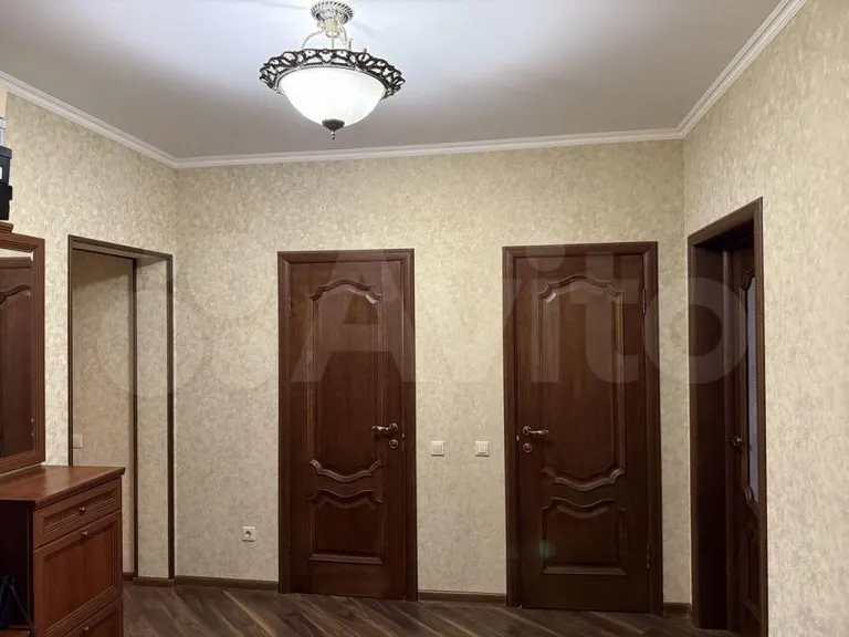 3-комн., 81 м², 2/16 этаж, Восточно-Кругликовская ул., 22/3 — фото 2