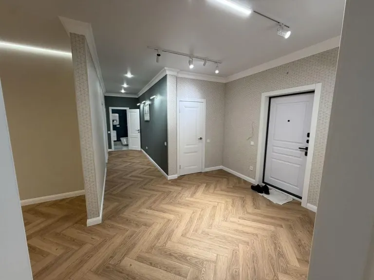 4+ комнаты, 99 м², 5/24 этаж, ЖК «Лето» — фото 3