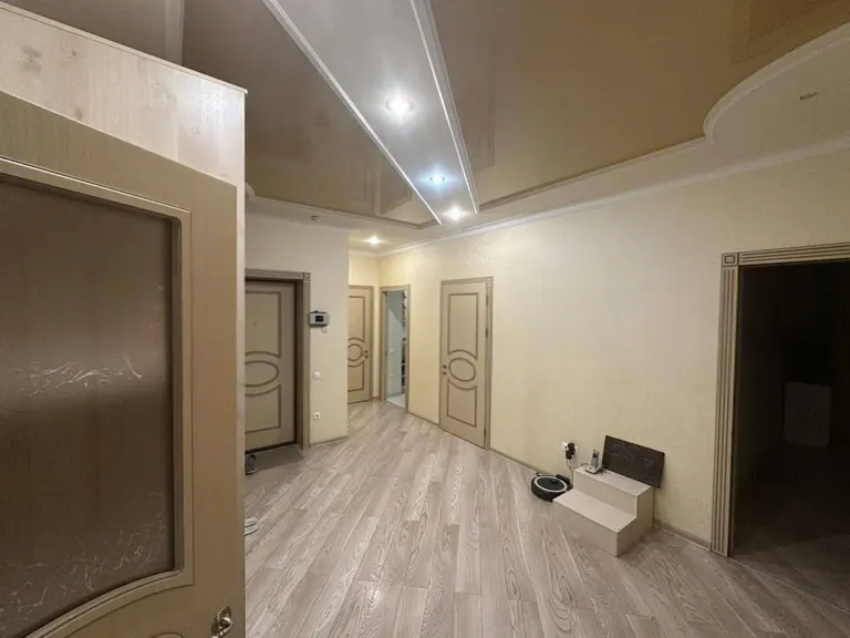 3-комн., 93 м², 4/15 этаж, ЖК «Кубанский» — фото 4