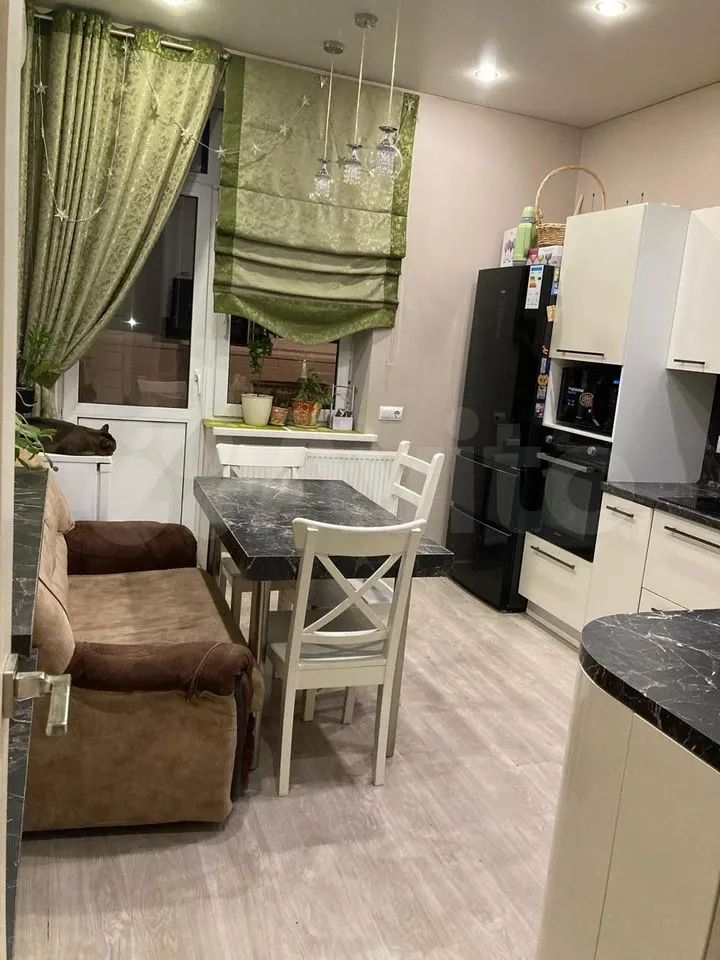 2-комн., 63 м², 3/19 этаж, ул. Шоссе Нефтяников, 22к1 — фото 2