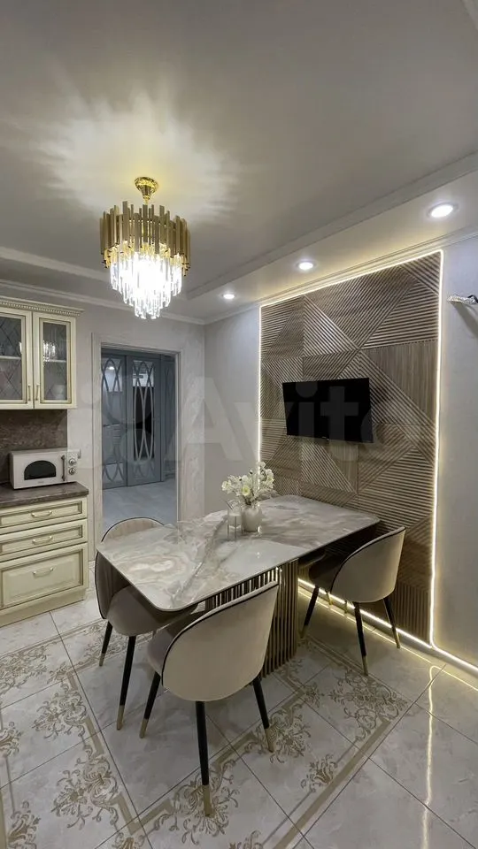 3-комн., 76 м², 3/16 этаж, ул. имени Дзержинского, 54/10 — фото 2