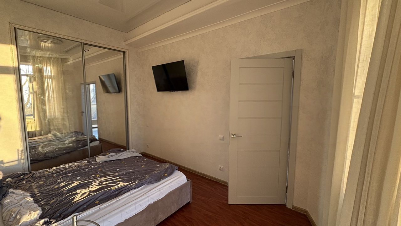 2-комн., 70 м², 2/5 этаж, Сочи, мкр-н Мамайка, ул. Плеханова, 11В