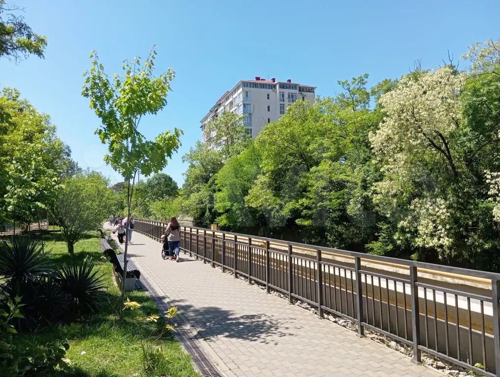 1-комн., 34.2 м², 6/9 этаж, г.о. Сочи, пгт. Дагомыс, ул. Гайдара, 2/1 — фото 2