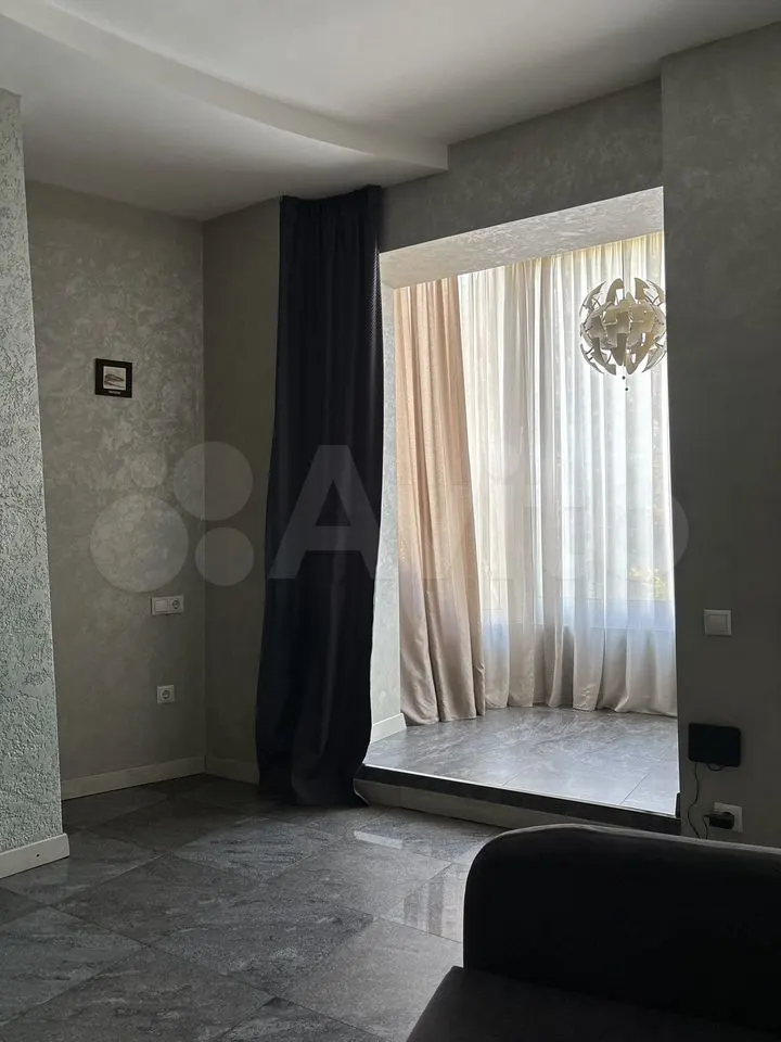 2-комн., 62 м², 3/10 этаж, мкр-н Центральный, ул. Кубанская Набережная, 4 — фото 2