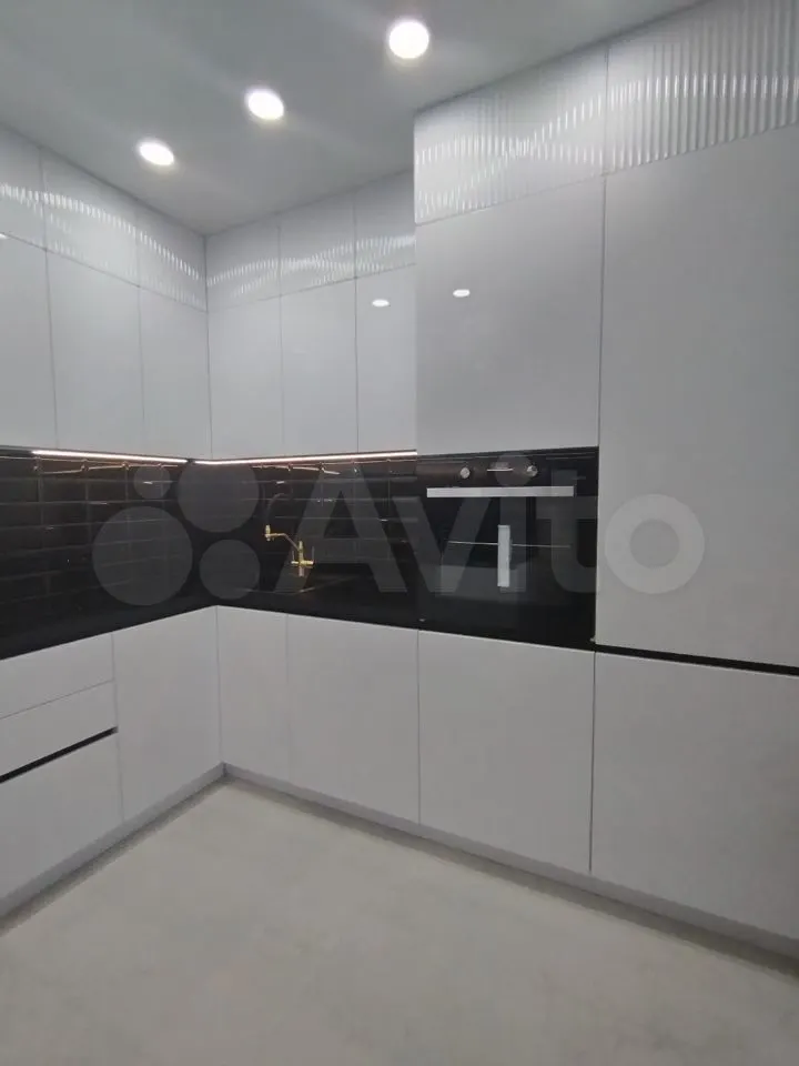 2-комн., 56 м², 10/16 этаж, ЖК «Все Свои VIP» — фото 2