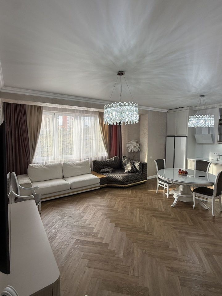 4+ комнаты, 120 м², 2/6 этаж, Сочи — фото 2