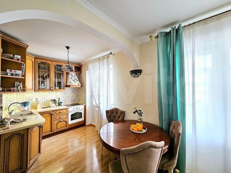 4+ комнаты, 86.5 м², 3/5 этаж, Новороссийск, ул. Мира, 37 — фото 3