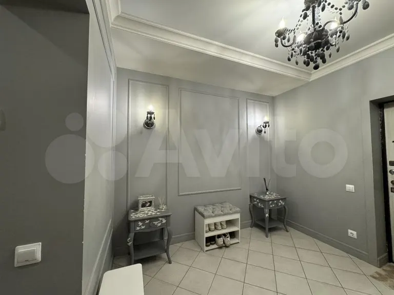3-комн., 80 м², 1/2 этаж, муниципальное образование  пос. Российский, ул. Ратной Славы, 85 — фото 2