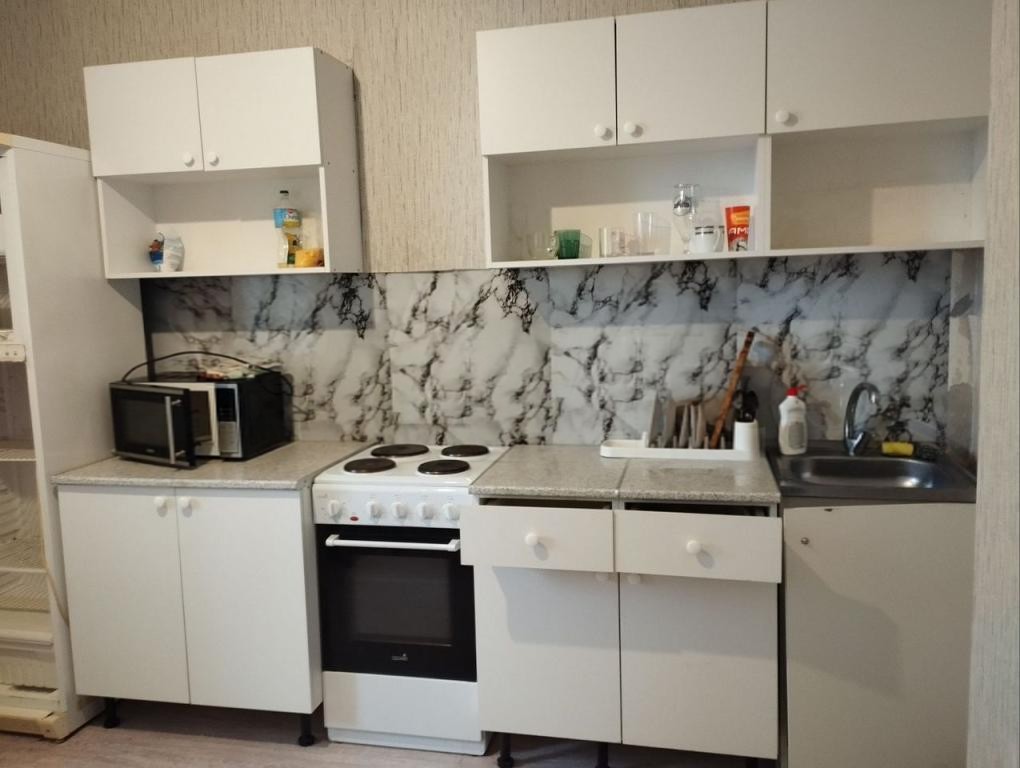 1-комн., 36 м², 3/16 этаж, ул. имени Виктора Нарыкова, 10