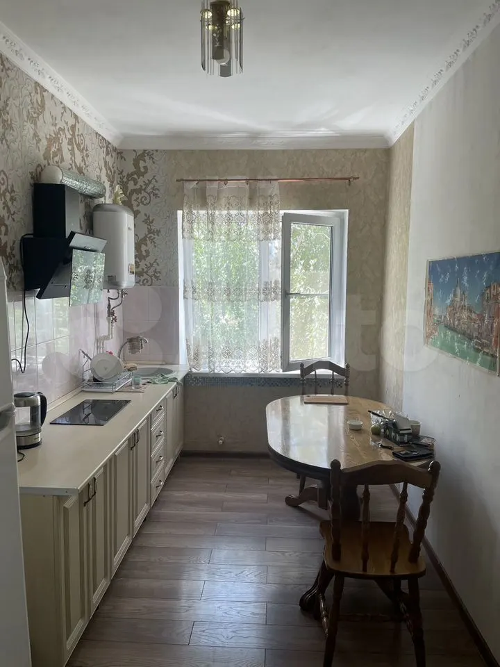 1-комн., 30 м², 2/4 этаж, Центральный внутригородской округ, мкр-н Центральный, ул. Братьев Игнатовых, 52/1 — фото 2