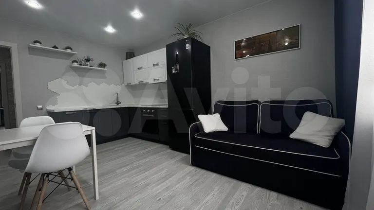 Продается 2-комн. квартира, 64 м²