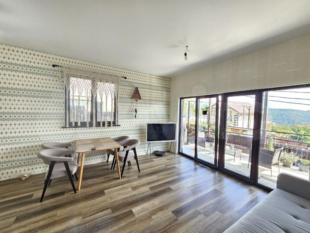 4+ комнаты, 130 м², г Сочи, село Высокое — фото 2