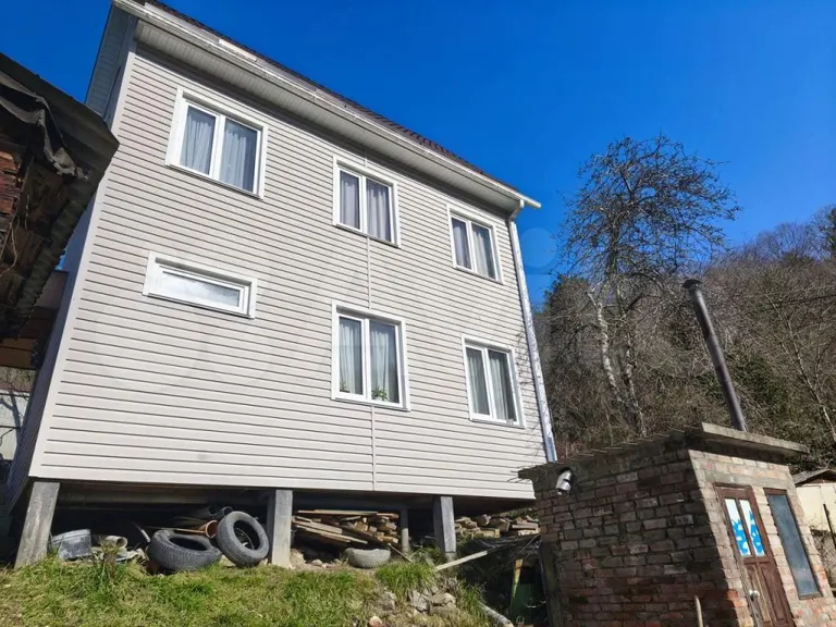 4+ комнаты, 84.3 м², Сочи, Марьинское шоссе, 3-й километр, 7 — фото 4