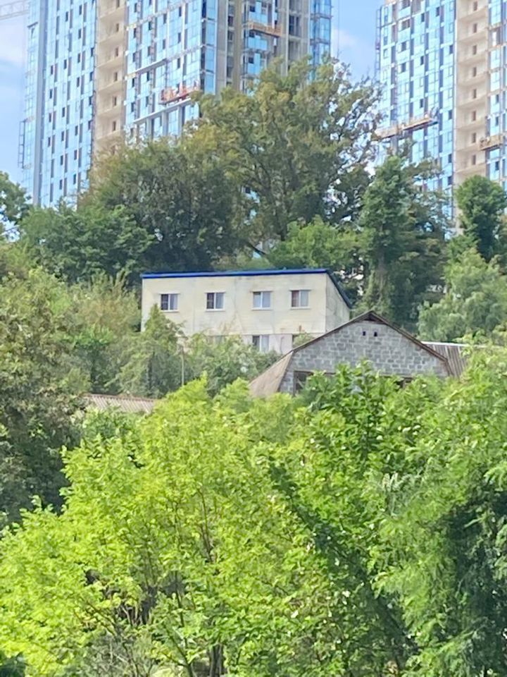 4+ комнаты, 180 м², г Сочи, р-н Хостинский внутригородской, ул Амбровая, д 9