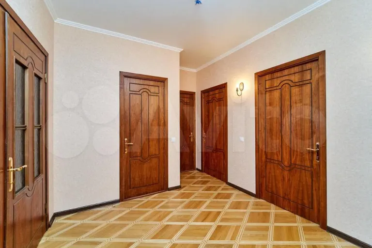 4+ комнаты, 122 м², 9/12 этаж, микрорайон Центральный, Гимназическая ул., 60 р-н Центральный — фото 3