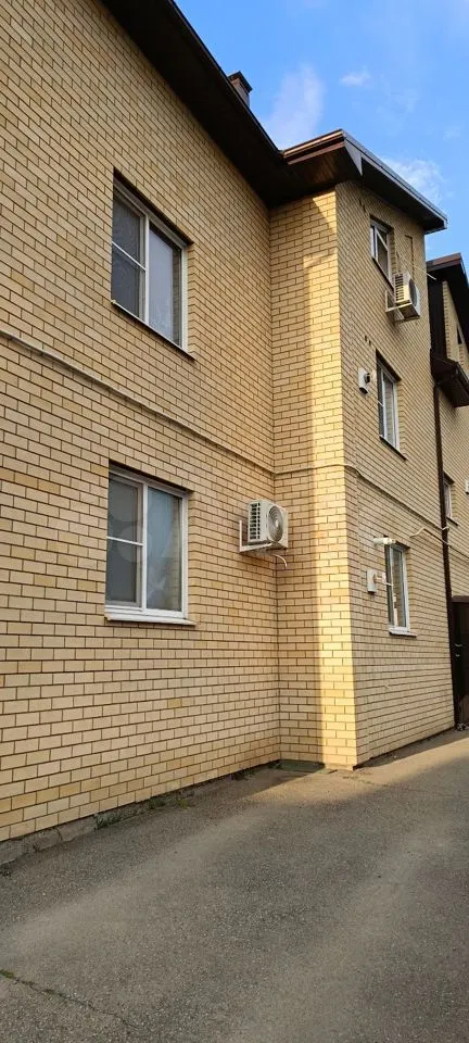 2-комн., 47.3 м², 2/3 этаж, Карасунский внутригородской округ, жилой район Новознаменский, ул. Атамана Чепиги, 8 — фото 3