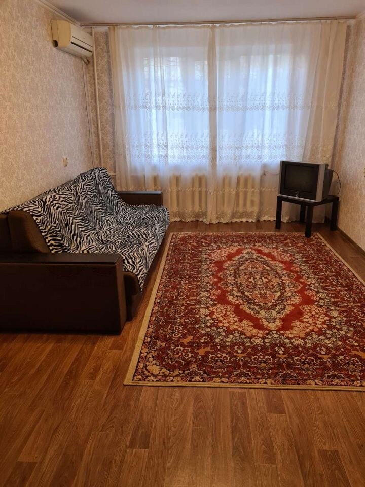 2-комн., 55 м², 1/12 этаж, ул. Красных Партизан, 4/3 — фото 2