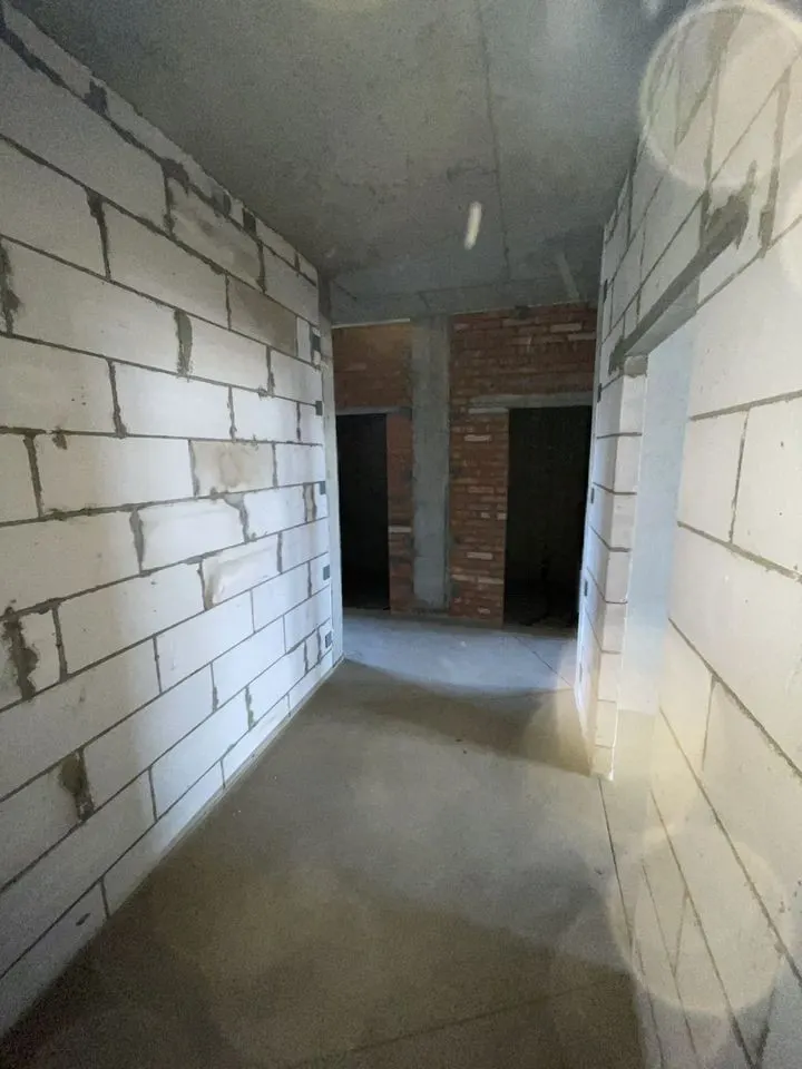 Продается 2-комн. квартира, 61.2 м²