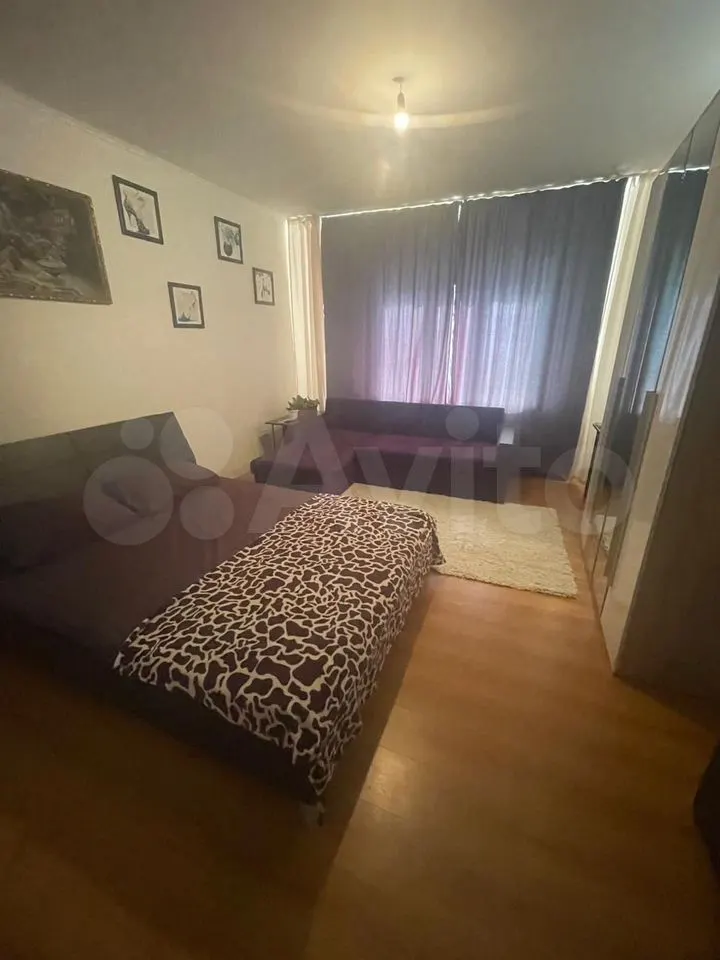 2-комн. квартира, 70 м² — фото 2