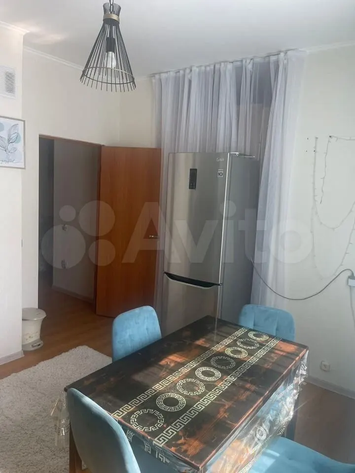 2-комн. квартира, 70 м² — фото 3