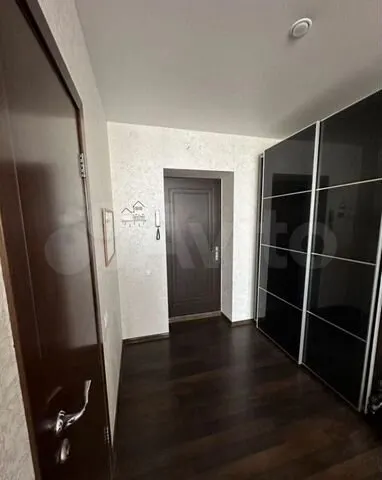 Продается 1-комн. квартира, 53.2 м²