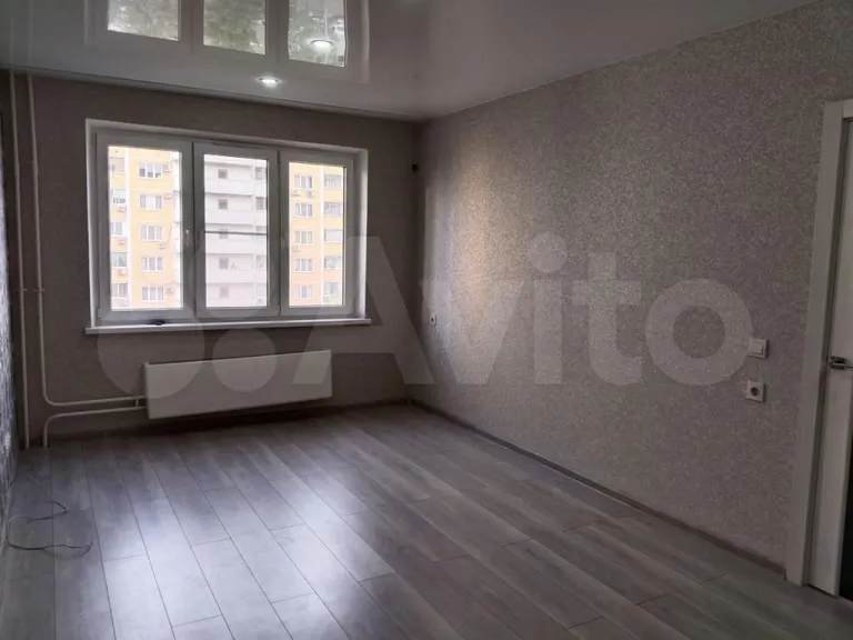 1-комн., 36 м², 5/12 этаж, ул. имени Валерия Гассия, 10 — фото 3