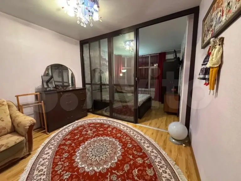 2-комн. квартира, 64 м² — фото 2