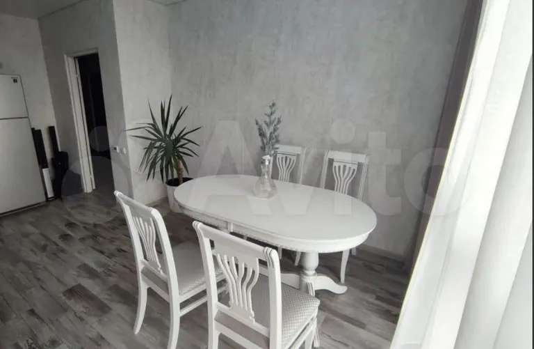Продается 2-комн. квартира, 59 м² — фото 2