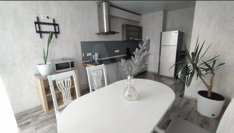 Продается 2-комн. квартира, 59 м² — фото 3