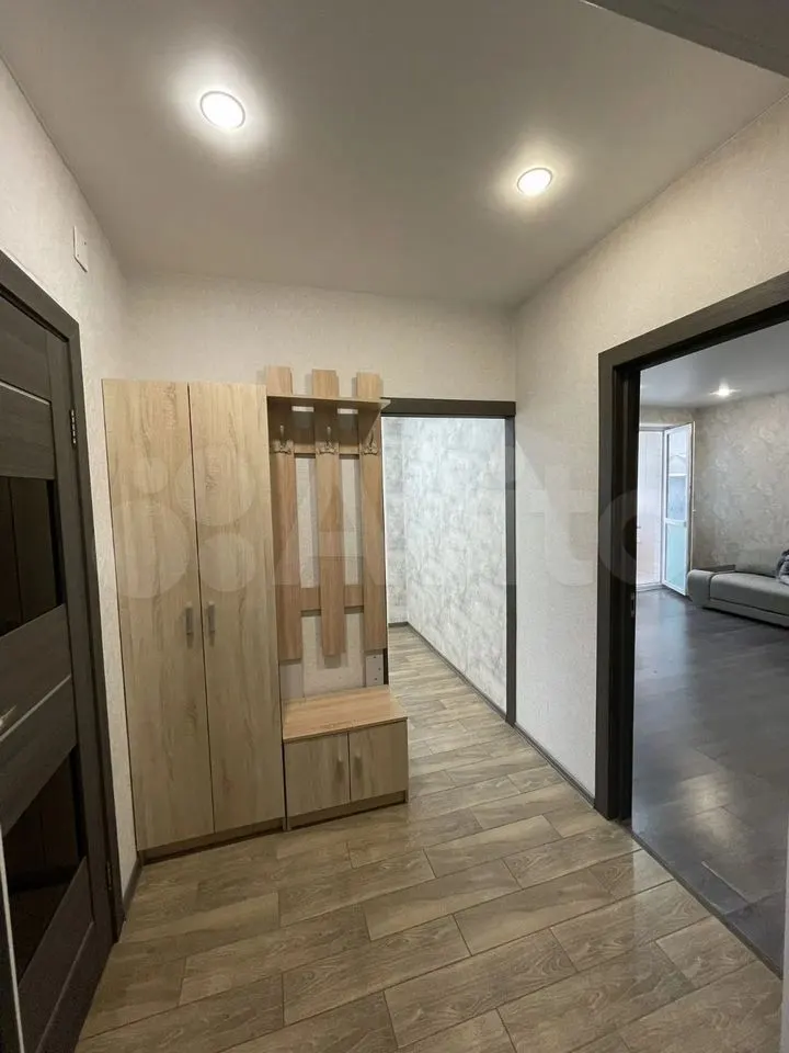 1-комн., 36.4 м², 9/10 этаж, ул. имени В.М. Комарова, 21/1к2 — фото 3