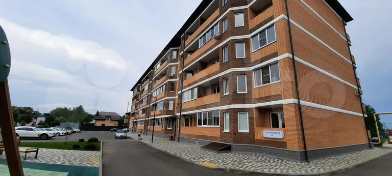 1-комн., 34.3 м², 5/5 этаж, муниципальное образование  пос. Лорис, Школьная ул., 1/4 — фото 2